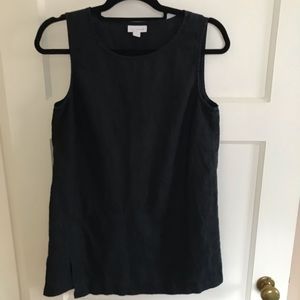Black sleeveless linen tank